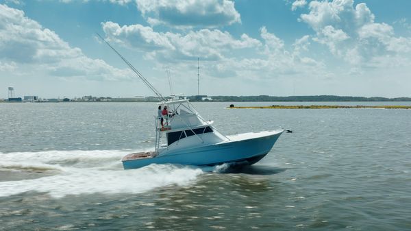 Custom Carolina 42' Bobby Sullivan Express image