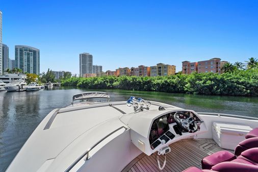 Sunseeker Predator 84 image