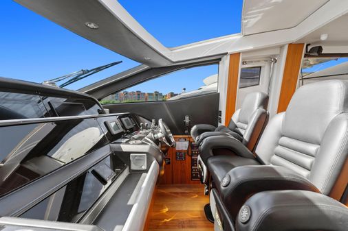 Sunseeker Predator 84 image
