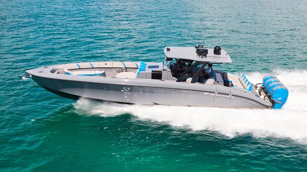 Midnight Express 43' Open 