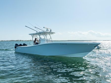 Yellowfin 34 image