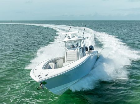 Yellowfin 34 image