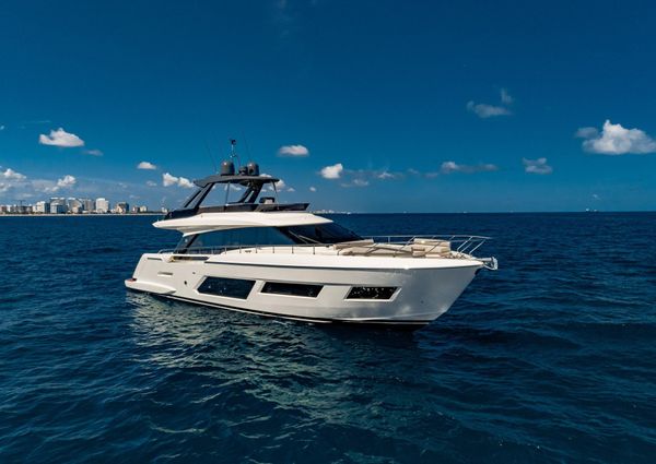 Ferretti Yachts 670 image