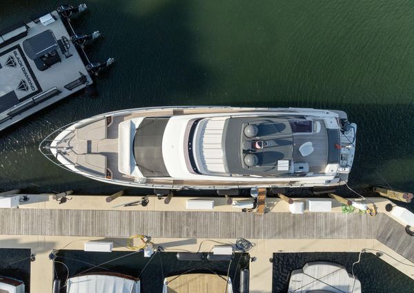 Ferretti Yachts 670 image