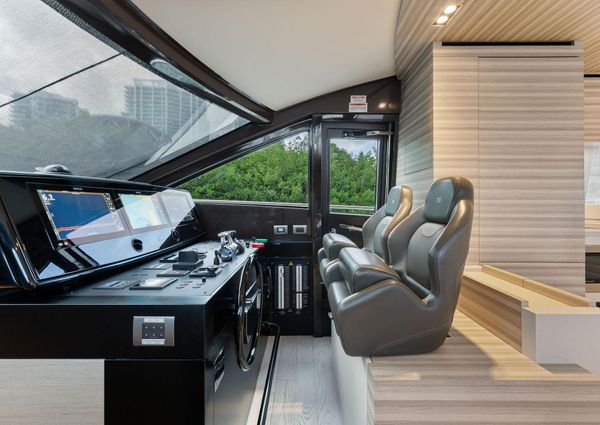 Ferretti Yachts 670 image