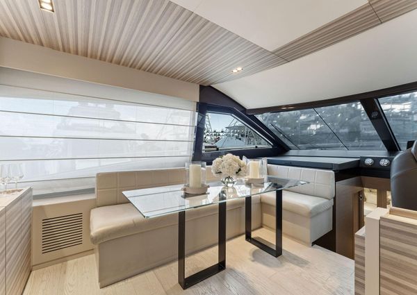 Ferretti Yachts 670 image