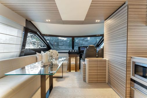 Ferretti Yachts 670 image