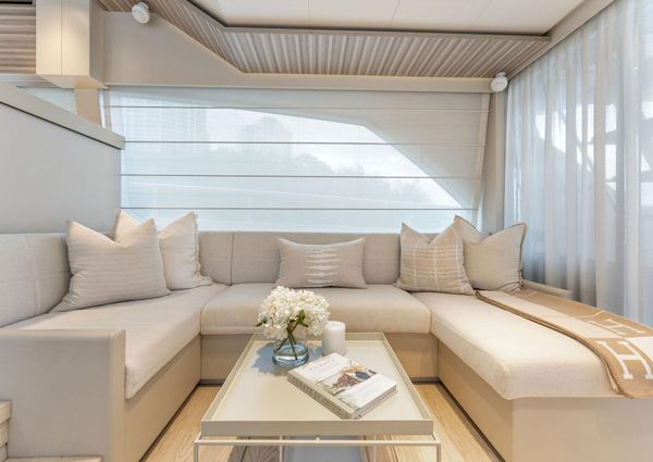 Ferretti Yachts 670 image