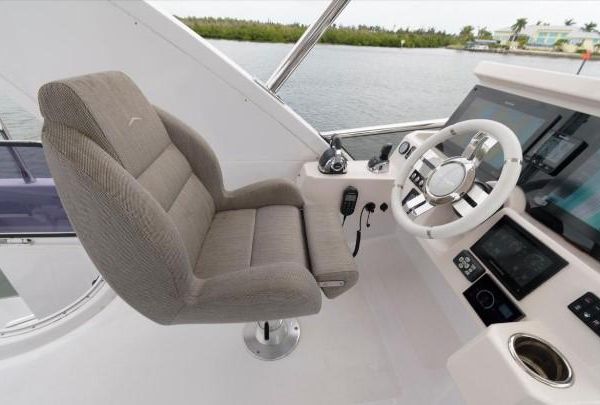 Azimut 50 Flybridge image