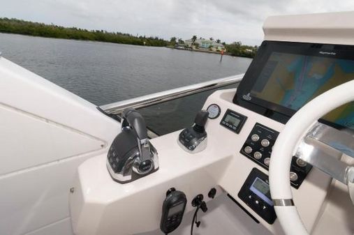 Azimut 50 Flybridge image