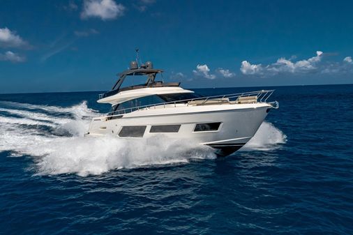 Ferretti Yachts 670 image