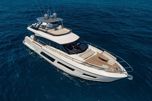 Ferretti Yachts 670 image