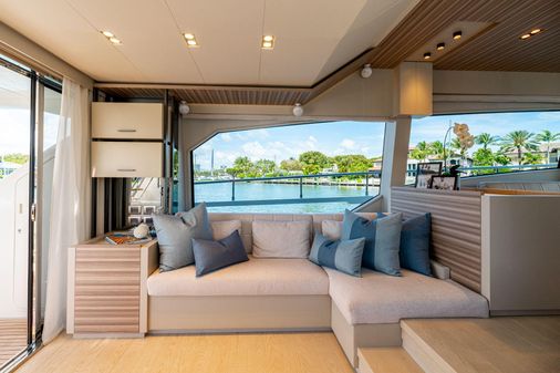 Ferretti Yachts 670 image