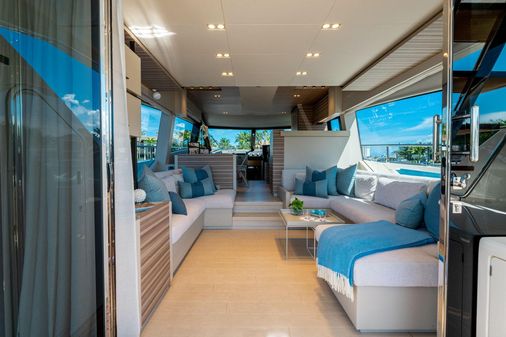 Ferretti Yachts 670 image