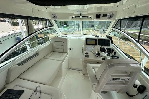 Boston-whaler 315-CONQUEST image
