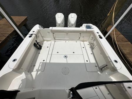Boston-whaler 315-CONQUEST image