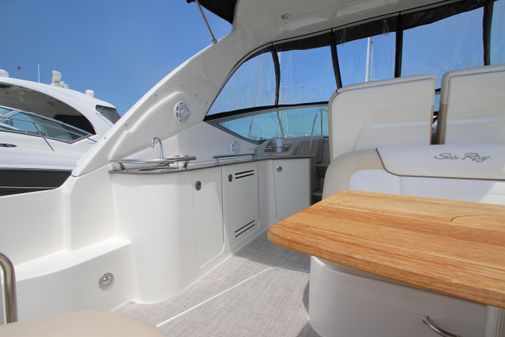 Sea-ray 330-SUNDANCER image