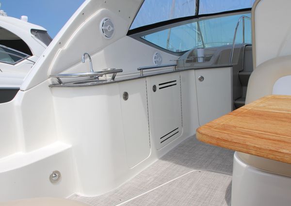 Sea-ray 330-SUNDANCER image