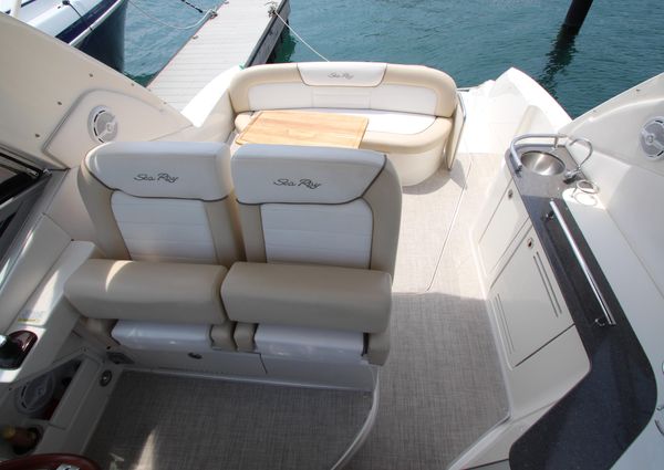 Sea-ray 330-SUNDANCER image