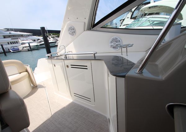 Sea-ray 330-SUNDANCER image