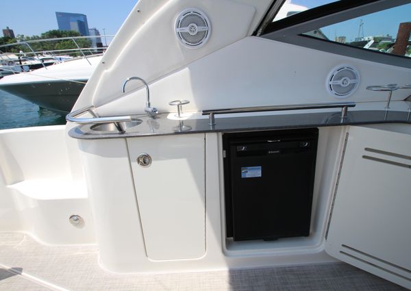 Sea-ray 330-SUNDANCER image