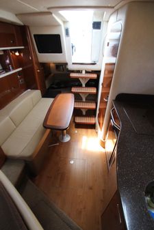 Sea-ray 330-SUNDANCER image