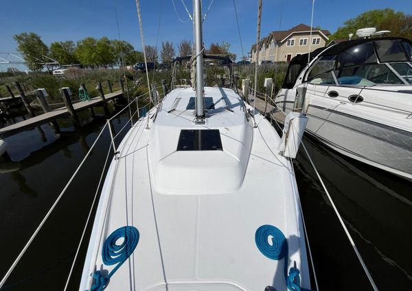 Marlow-Hunter 33 image