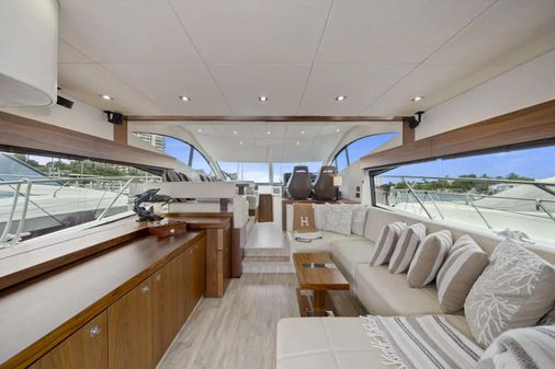 Sunseeker Manhattan 53 image