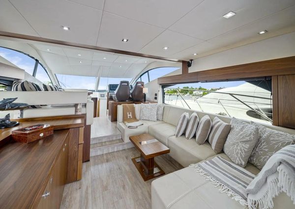 Sunseeker Manhattan 53 image