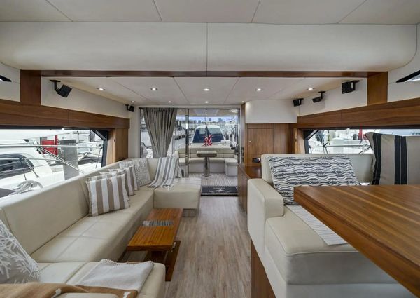 Sunseeker Manhattan 53 image