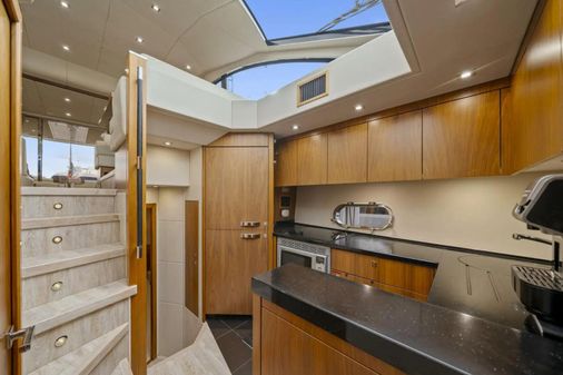 Sunseeker Manhattan 53 image