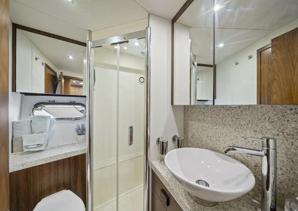 Sunseeker Manhattan 53 image