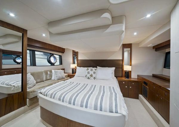 Sunseeker Manhattan 53 image