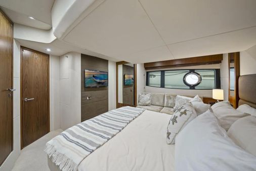 Sunseeker Manhattan 53 image