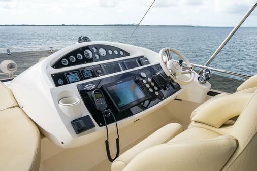 Sunseeker Manhattan 53 image