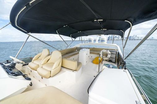 Sunseeker Manhattan 53 image