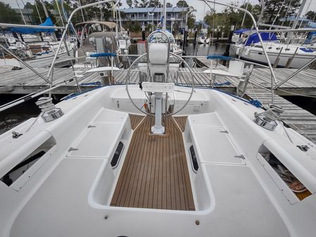 Catalina 380 image