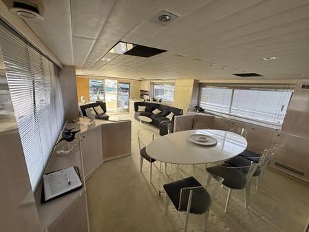 Benetti Azimut 90 Custom Fly image