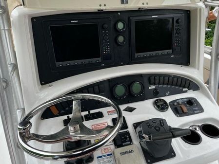 Boston-whaler 320-OUTRAGE image