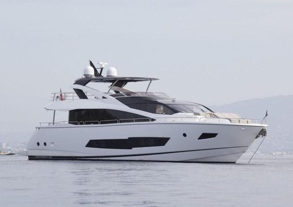 Sunseeker 86 Yacht image