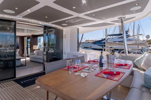 Sunseeker 86 Yacht image