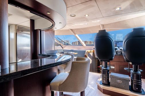 Sunseeker 86 Yacht image