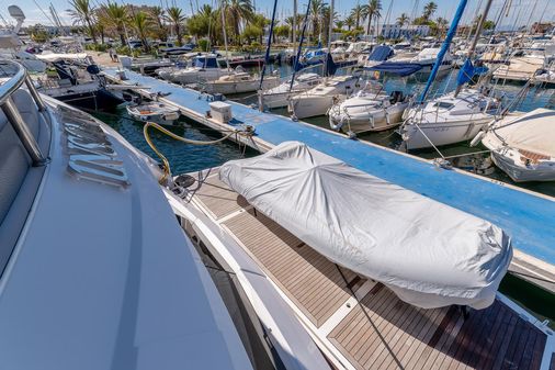 Sunseeker 86 Yacht image