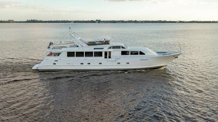 Broward 100 Motor Yacht - main image