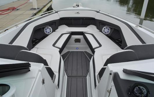 Monterey 305-SUPER-SPORT image