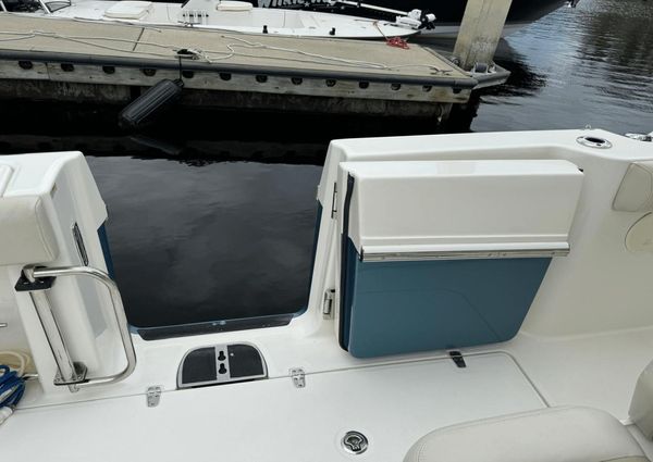 Boston Whaler 330 Outrage image