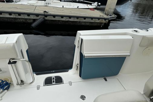 Boston Whaler 330 Outrage image