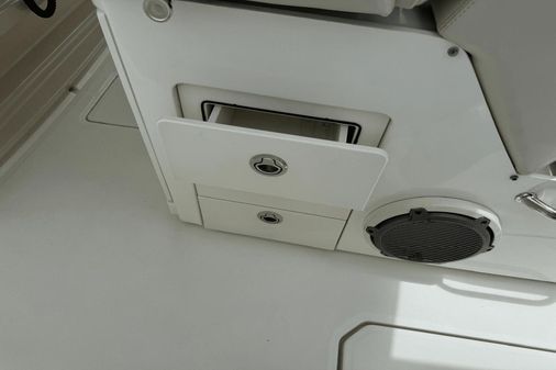 Boston Whaler 330 Outrage image