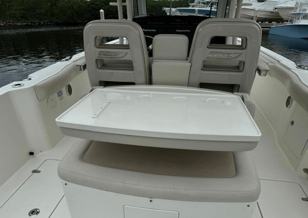 Boston Whaler 330 Outrage image