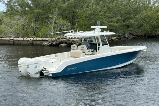 Boston Whaler 330 Outrage image